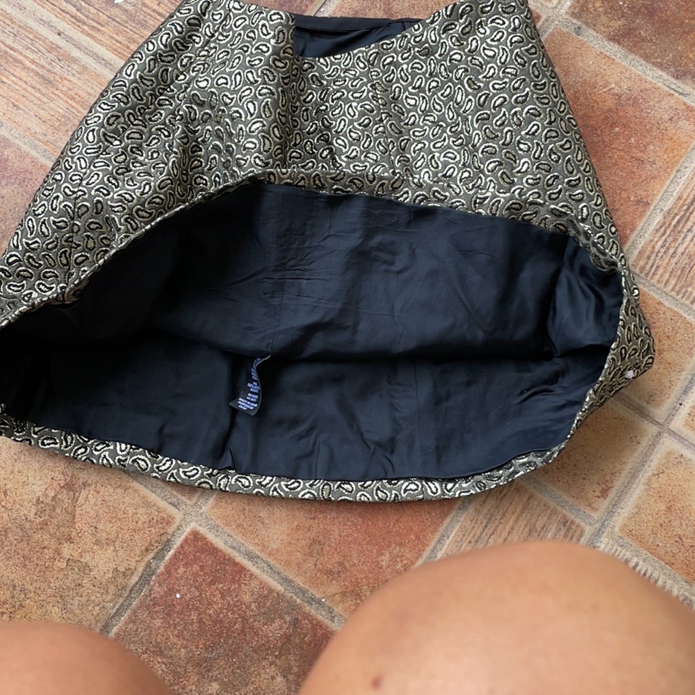 Skirt - Picture 3 of 4